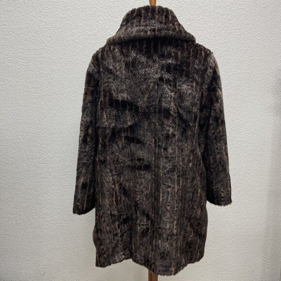 Regent Park Womens XL Coat Brown Faux Fur Vtg Soft Button Closure Animal Print - Picture 5 of 9